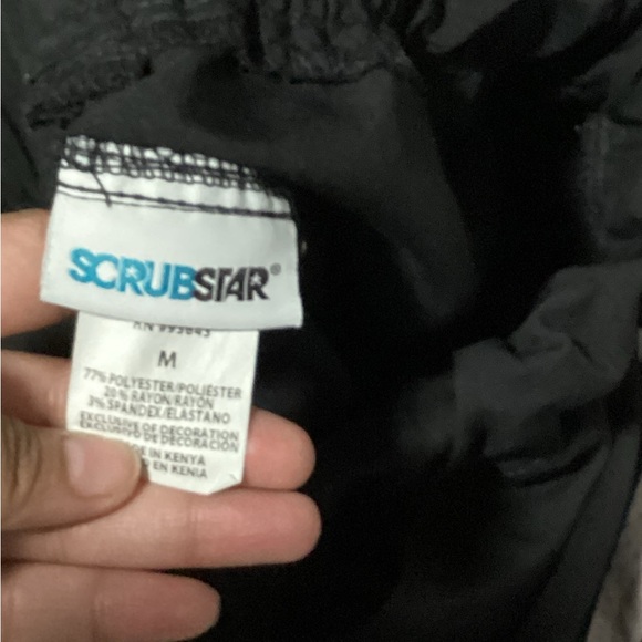 Scrubstar shirt and bottoms-size M - Picture 9 of 10